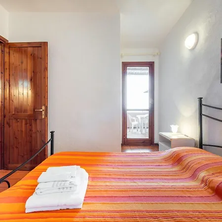 Apartamento Accu Is Prezzus C Fronte Mare *