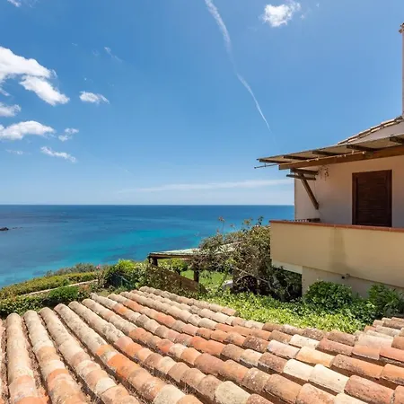 Accu Is Prezzus C Fronte Mare Lägenhet Villasimius