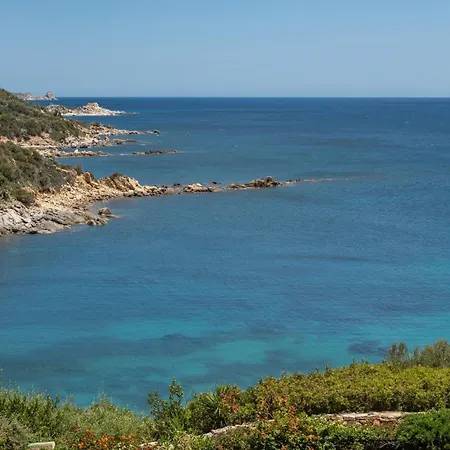 Accu Is Prezzus C Fronte Mare * Вилласимиус
