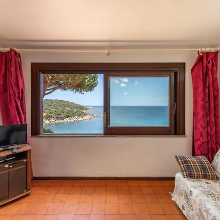 Accu Is Prezzus C Fronte Mare * Вилласимиус