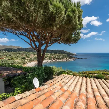 Lägenhet Accu Is Prezzus C Fronte Mare Villasimius
